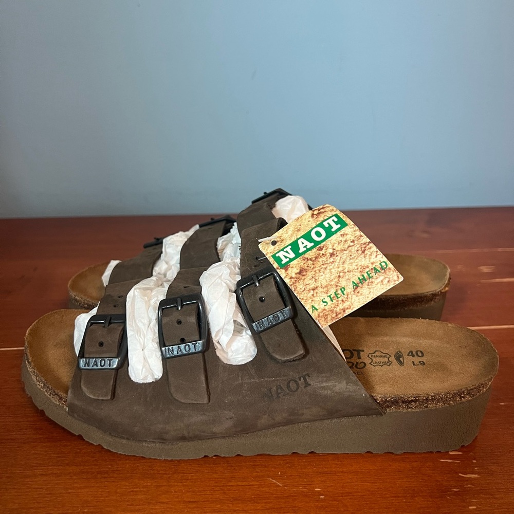 Naot Brown Sandals